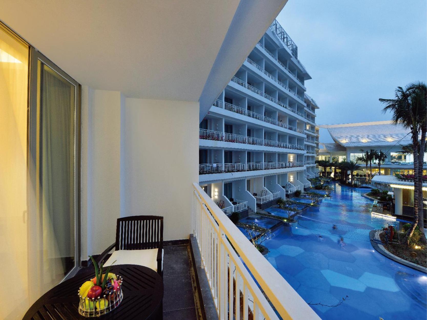 Palace Resort Yalong Bay Sanya Exterior foto